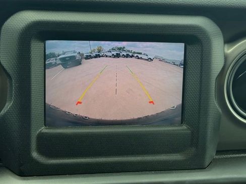 Used 2021 Jeep Wrangler Unlimited Sport image 9