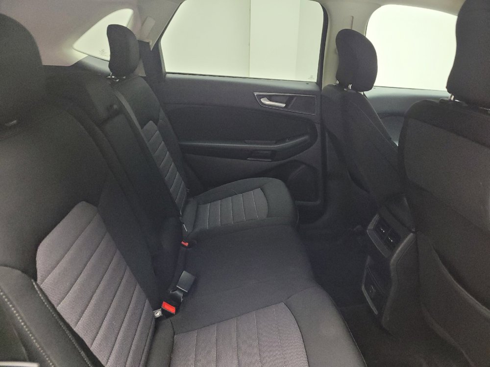 Used 2018 Ford Edge SE AWD/4WD image 19