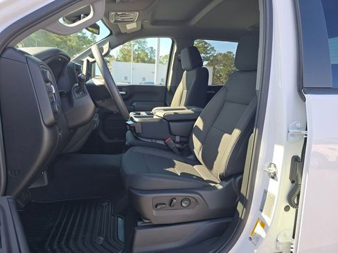 New 2026 Chevrolet Silverado 2500 Custom w/ Custom Value Package image 9