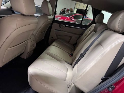 Used 2012 Hyundai Santa Fe Limited image 16