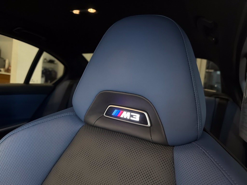 Used 2023 BMW M3 w/ M Carbon Exterior Package RWD image 11