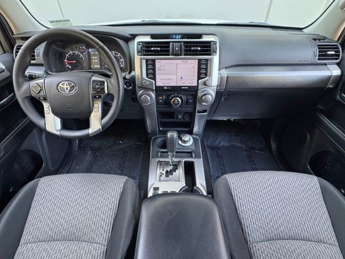 Used 2021 Toyota 4Runner SR5 image 12