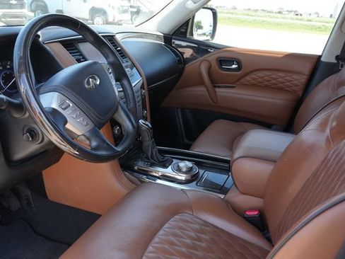 Used 2018 INFINITI QX80 4WD w/ Deluxe Technology Package image 10