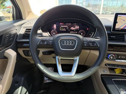 Used 2019 Audi Q5 2.0T Premium Plus w/ Premium Plus Package AWD/4WD image 15