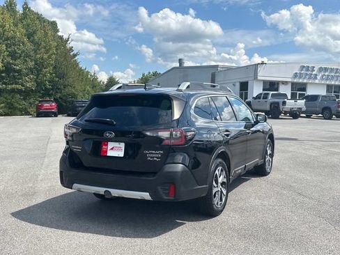Used 2020 Subaru Outback Touring AWD/4WD image 4