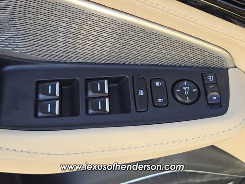 Used 2023 Acura MDX SH-AWD w/ Advance Package image 23