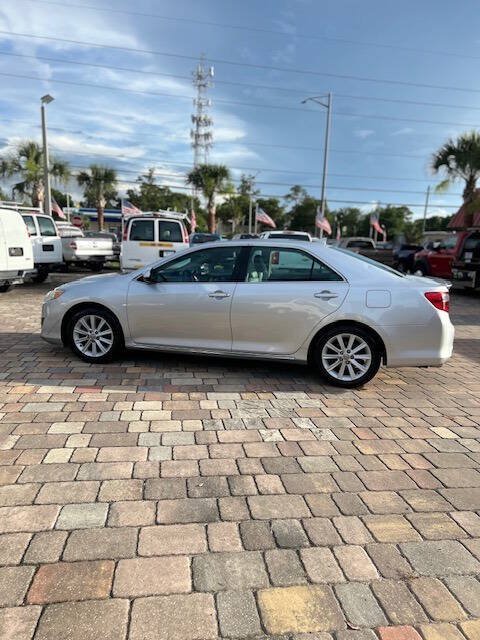 Used 2012 Toyota Camry XLE FWD image 9