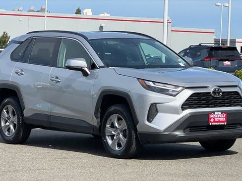 Certified 2024 Toyota RAV4 XLE FWD image 5