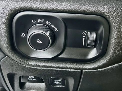 Used 2025 RAM 1500 Tradesman w/ Special Services Prep Group AWD/4WD image 11