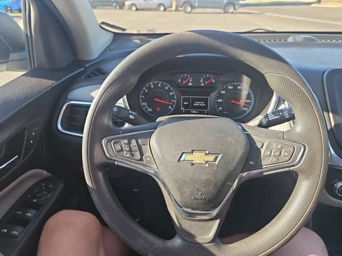 Used 2020 Chevrolet Equinox LS FWD image 15