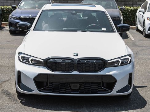 New 2026 BMW M340i w/ Premium Package RWD image 2