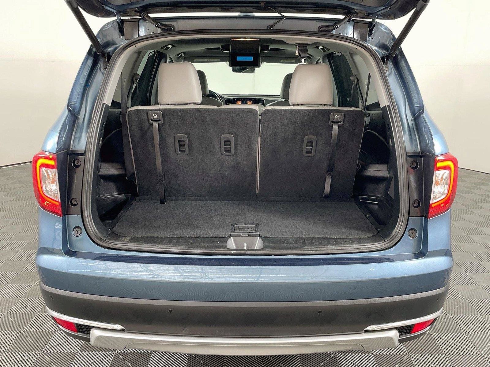 Used 2021 Honda Pilot Touring image 32