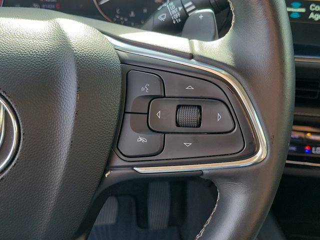 Used 2022 Buick Envision Preferred FWD image 23