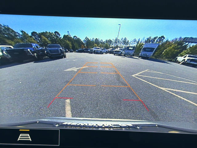 Used 2023 GMC Terrain SLT w/ Infotainment Package II FWD image 30