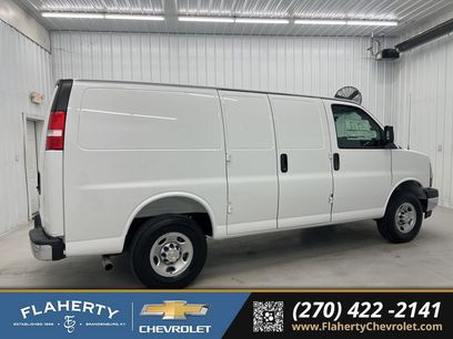 New 2026 Chevrolet Express 2500 Work Van w/ Driver Convenience Package