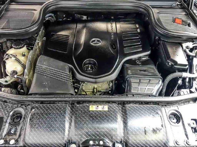Used 2021 Mercedes-Benz GLE 450 4MATIC w/ AMG Line Exterior image 36