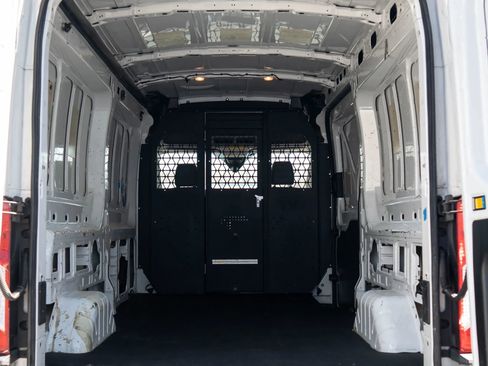 Used 2016 Ford Transit 250 Medium Roof w/Sliding Side Doo image 20