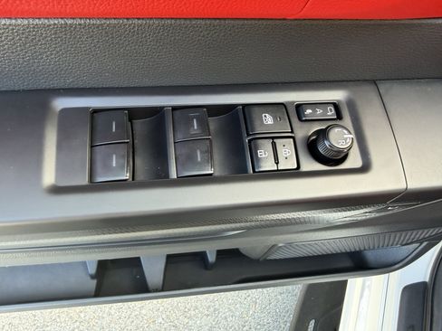 Used 2025 Toyota Sequoia TRD Pro AWD/4WD image 30