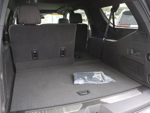 New 2026 GMC Yukon XL Denali w/ Sun & Power Step Package AWD/4WD image 8