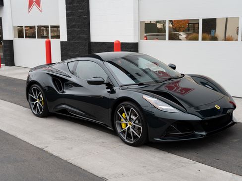 Used 2025 Lotus Emira image 50