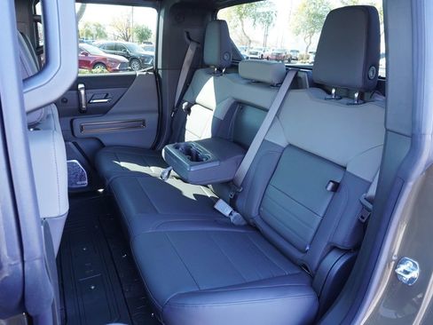 New 2025 GMC Hummer EV 3X image 9