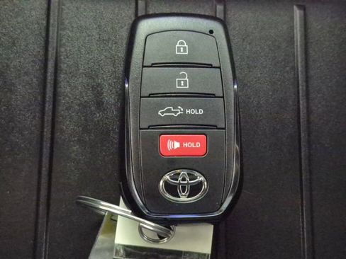 New 2026 Toyota Tundra Platinum AWD/4WD image 29