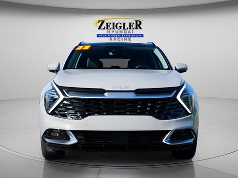 Used 2023 Kia Sportage SX FWD image 2