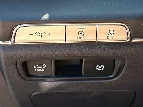 Used 2024 Genesis GV80 3.5T image 32