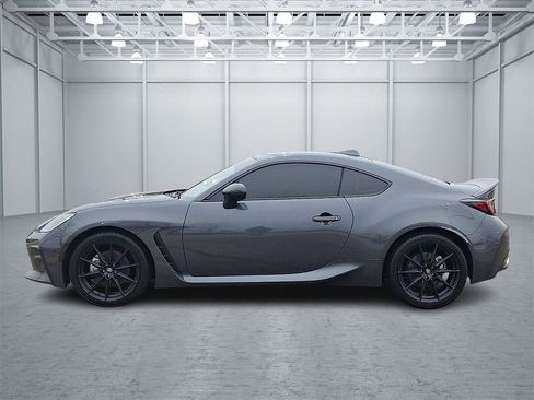 Used 2024 Toyota GR86 Premium image 8