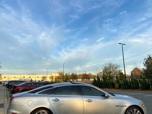 Used 2011 Jaguar XJ L Supercharged image 6