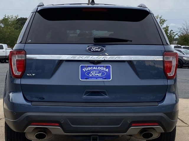 Used 2018 Ford Explorer XLT FWD image 4