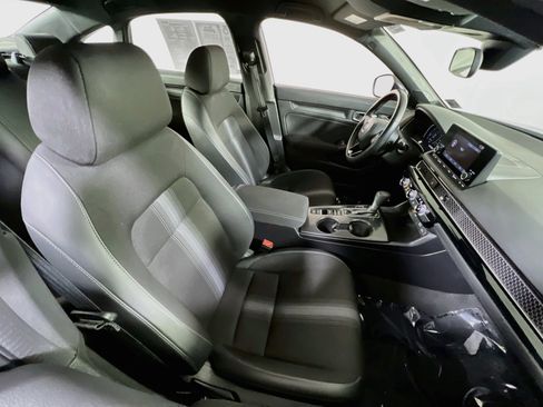 Used 2024 Honda Civic Sport image 25