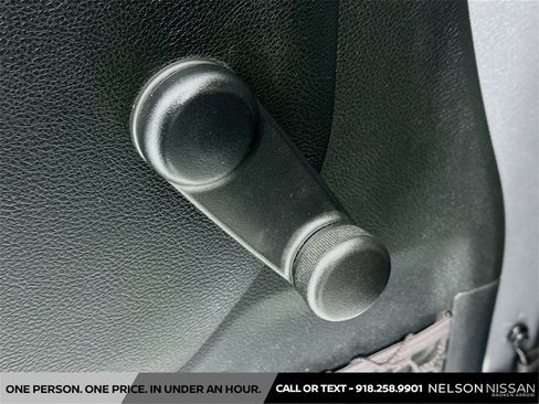 Used 2017 Jeep Wrangler Sport image 16