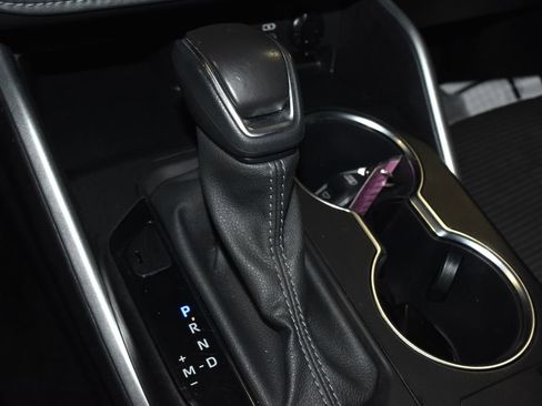 Used 2024 Toyota Highlander LE image 14