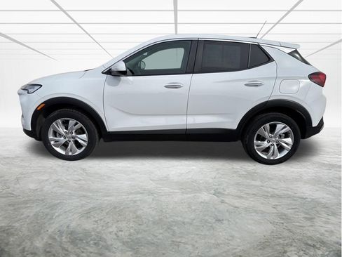 Used 2025 Buick Encore GX Preferred image 2