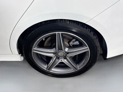 Used 2020 Mercedes-Benz CLA 250 4MATIC image 37