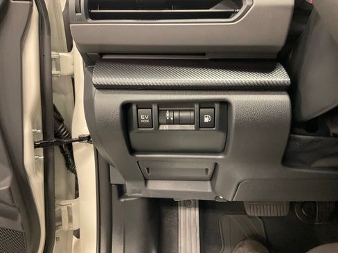 New 2026 Subaru Crosstrek 2.5i Limited AWD/4WD image 13