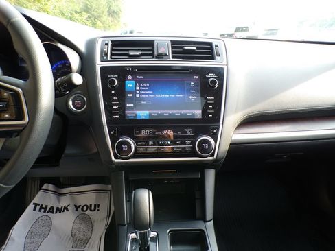 Used 2019 Subaru Outback 2.5i Limited w/ Popular Package #2 AWD/4WD image 26
