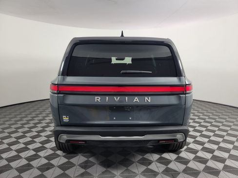 Used 2022 Rivian R1S Launch Edition AWD/4WD image 4
