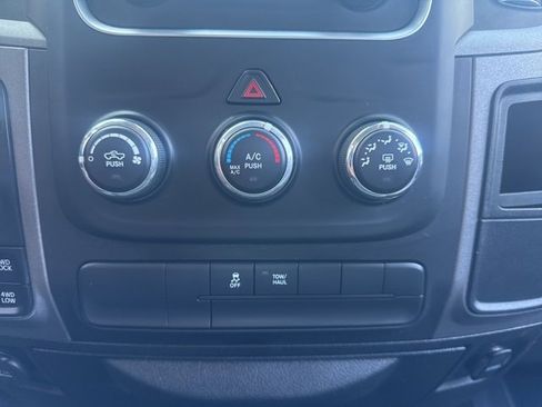 Used 2019 RAM 1500 Express image 12