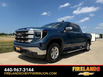 Used 2024 GMC Sierra 1500 SLE