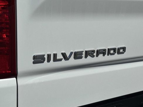 Used 2023 Chevrolet Silverado 1500 Custom RWD image 27