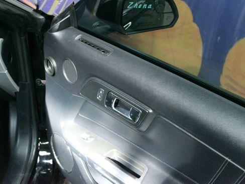 Used 2015 Ford Mustang Premium image 9