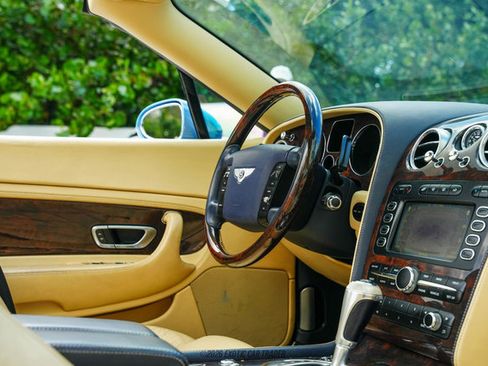 Used 2009 Bentley Continental GTC image 42