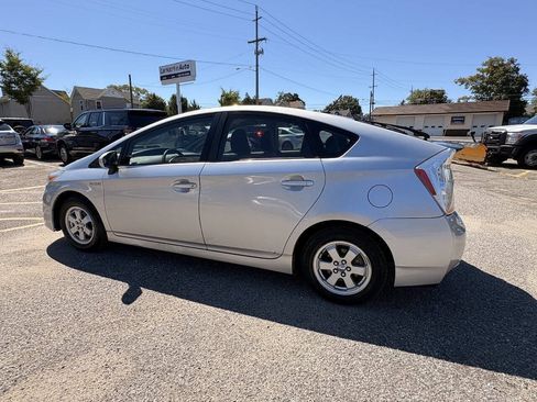 Used 2010 Toyota Prius Two FWD image 11
