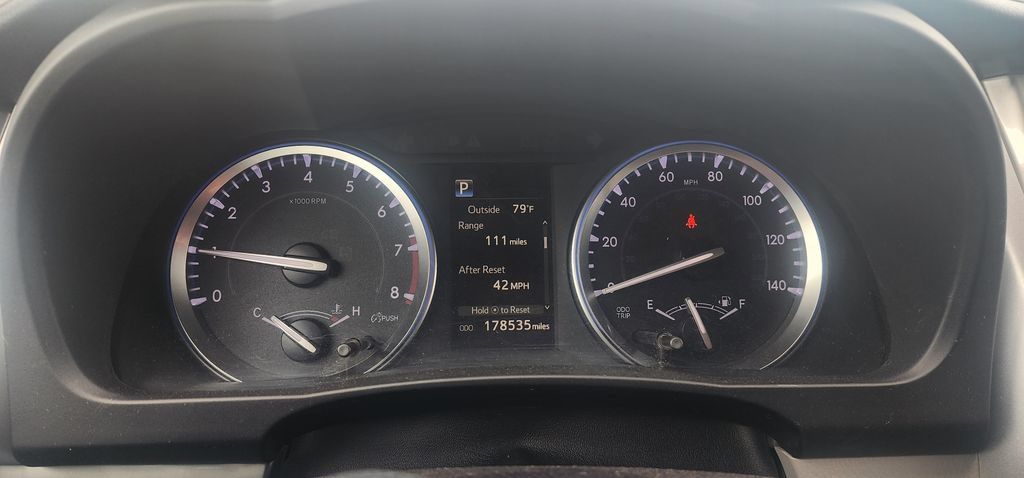 Used 2018 Toyota Highlander Limited AWD/4WD image 5