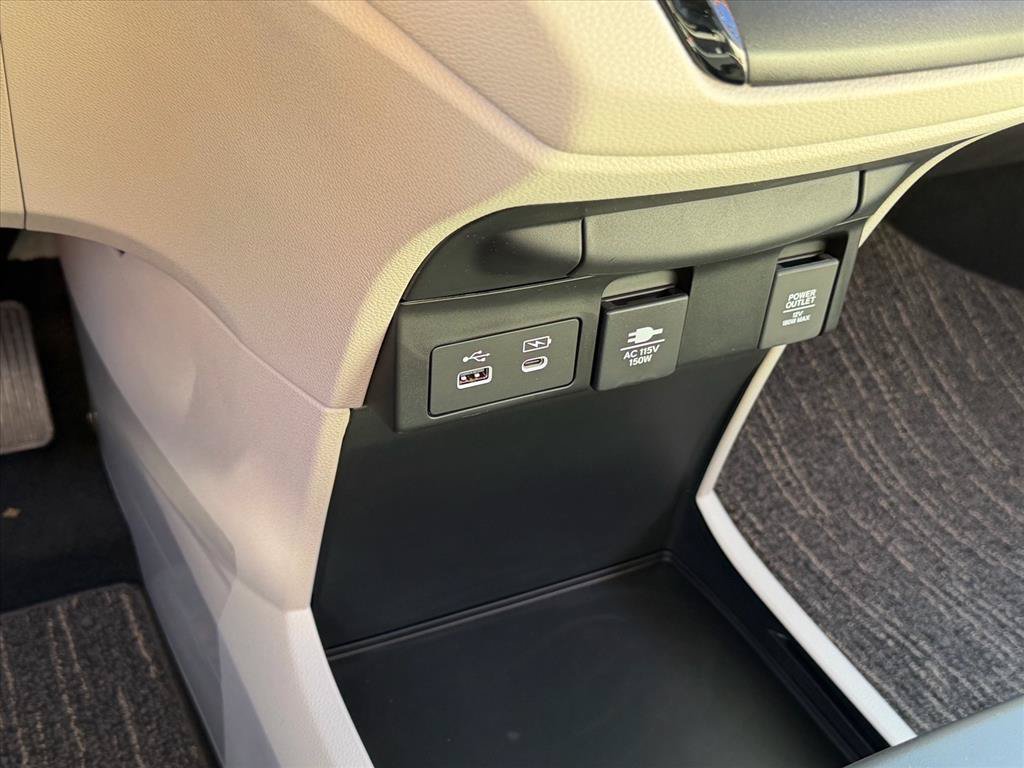 New 2027 Honda Odyssey Touring image 23