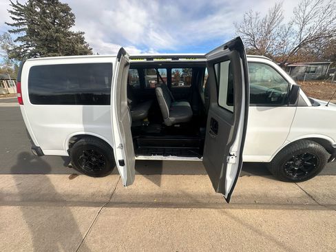 Used 2012 Chevrolet Express 1500 LS w/ Power Package image 20