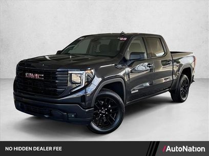 Used 2025 GMC Sierra 1500 Elevation