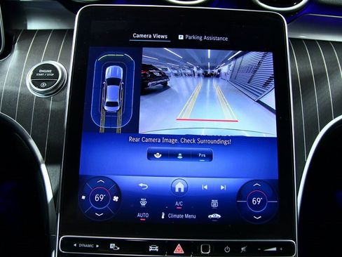 Used 2025 Mercedes-Benz C 300 4MATIC Sedan image 10